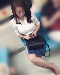 寶拉    163cm  D cup 50kg 30 歲  高雄5000算4000  兩節7500 三節11000  不凹價 不