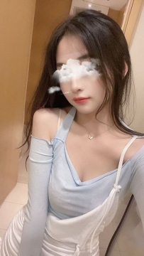 154cm-42kg-C奶-20歲  學生妹 小隻馬女生 皮膚白皙   性格可愛活潑 古靈精怪的   很