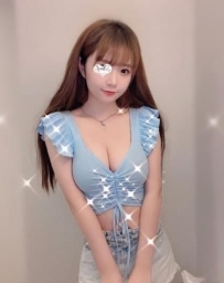 梓熙 160cm 21歲 D奶 46kg   清純甜美系服務主動 半漏的一字肩很誘人   讓你忍不住