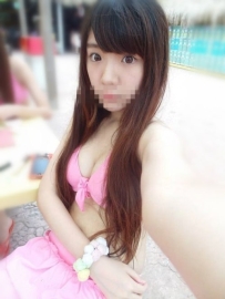 小糖：160.44.C.23歲 介紹：溫柔體貼，好接觸(無距離感)，嬌滴滴的~ 讓你忍不住想擁抱