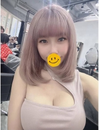 天使   163 E 48 24 歲  享受性愛大奶服務 不限玩法  能摳能舔超敢玩 不論是摳到噴水還是微M調教 都能夠開心配合 香噴噴的大奶誘惑