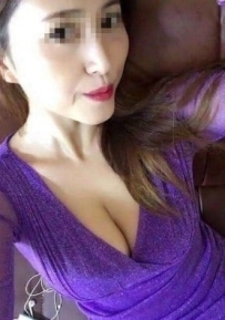 凱芯 １６０/ Ｄ/ 35歲 /４７    可全程無套爽爽歪 保養的很好床上技術熟練  渴望肉棒