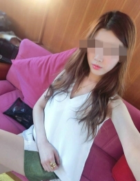 蓓蓓 163 D 23 46  值高 身材棒  奶很軟很軟 有腰 細腿 惹火的身材讓您酥麻硬起來