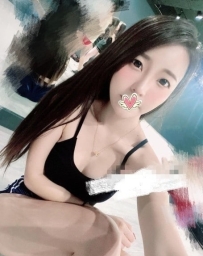 小朵 160cm.Ccup.21歲 小蠻腰很會搖 技術好 配合度高 能滿足你內心想征服的慾望 口