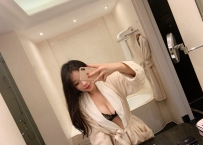 妮妮 | 165.D .52. 32 歲 高顏值極品爆乳御姐 大奶版妮妮讓你窒息  乳交殘廢澡歡樂69