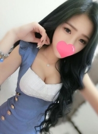 黛拉 164cm /47kg /Dcup /23歲  性感兔女郎 粉乳玉肌.細滑Q彈, 勾人的水蛇腰加上火